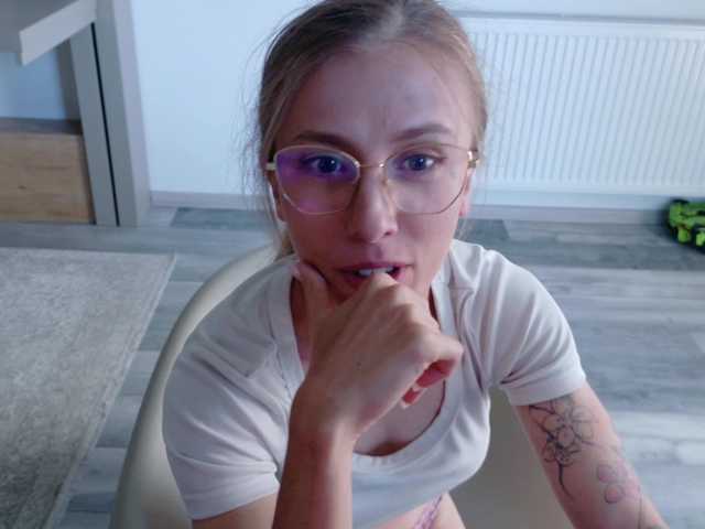 Deidi_sweet live webcam show