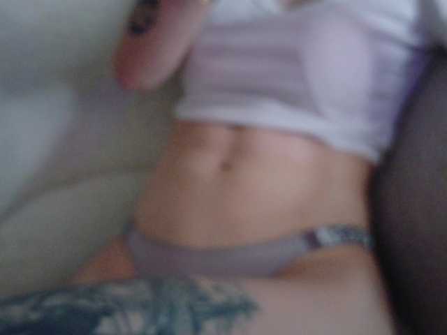 DiddySweet1 live cam on BongaCams