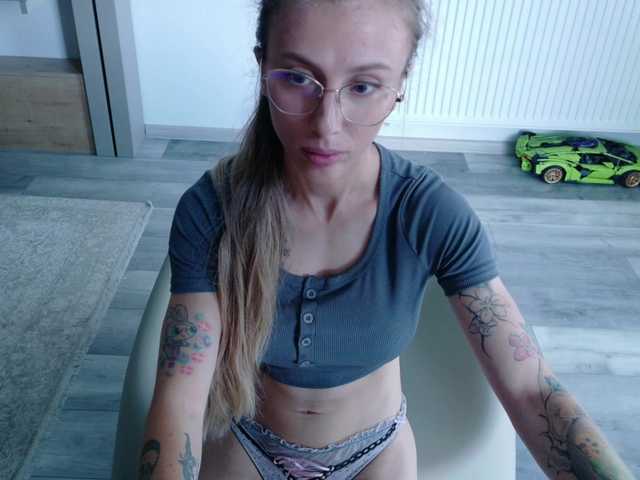Deidi_sweet live webcam show