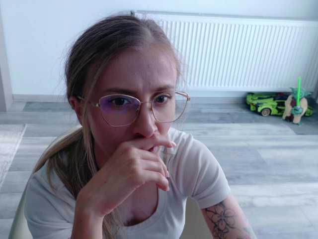 Deidi_sweet live webcam show