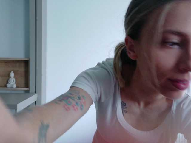 DiddySweet1 live webcam show
