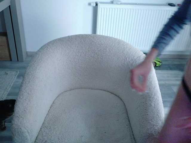 le modèle Deidi_sweet est en webcam porno dans un show sur le site bongacams, il possède les tags suivants: White/Caucasian,Blonde,Shaved