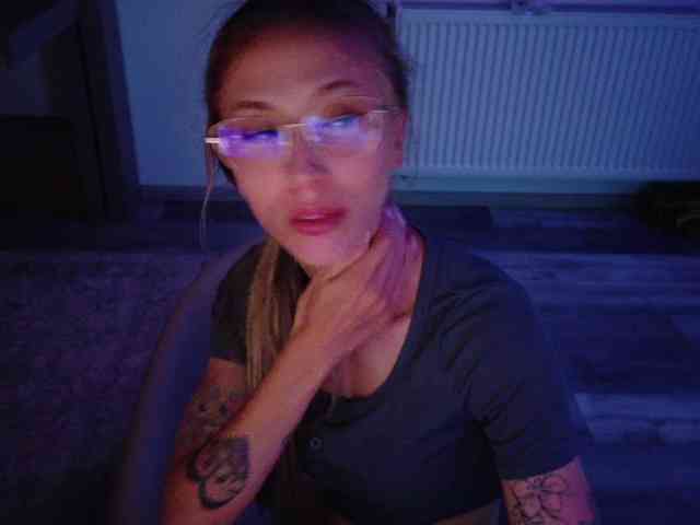 DiddySweet1 - Girl 