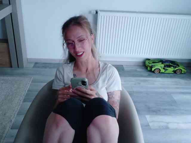 Deidi_sweet webcam