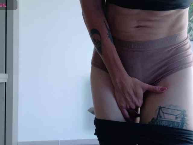 DiddySweet1 - Girl 