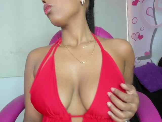 Modelo: NATALIKIDMAN