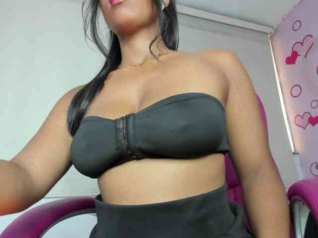 NATALIKIDMAN webcam
