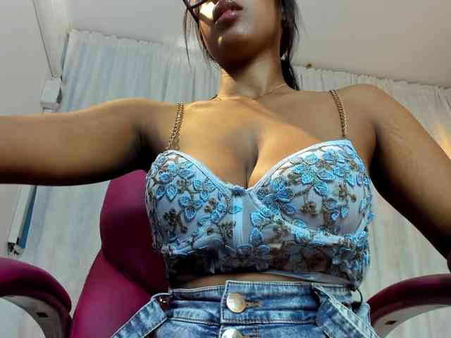 NATALIKIDMAN webcam