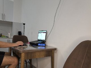 KissMyAss Porn Show