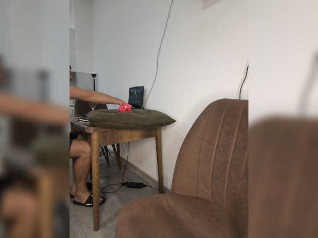 Live трансляция KissMyAss - slutnetki.online