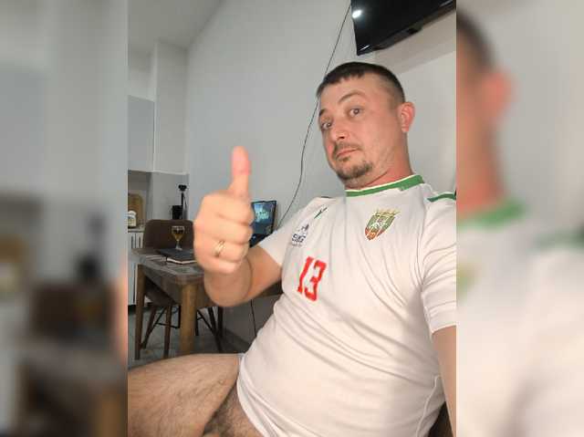 seksiIrena live cam on BongaCams