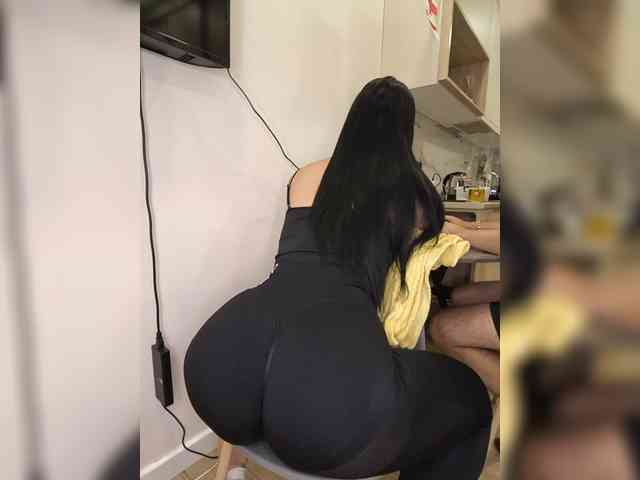 Модель: KissMyAss