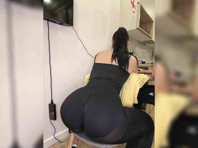 Модель: KissMyAss