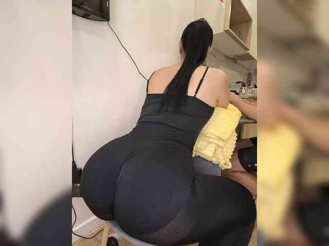 Модель: KissMyAss