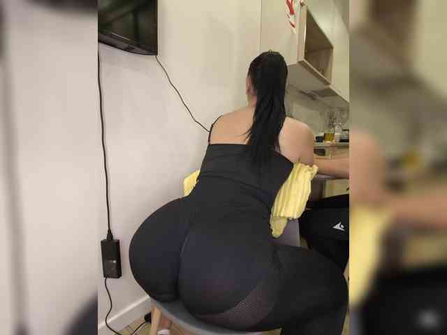 Модель: KissMyAss