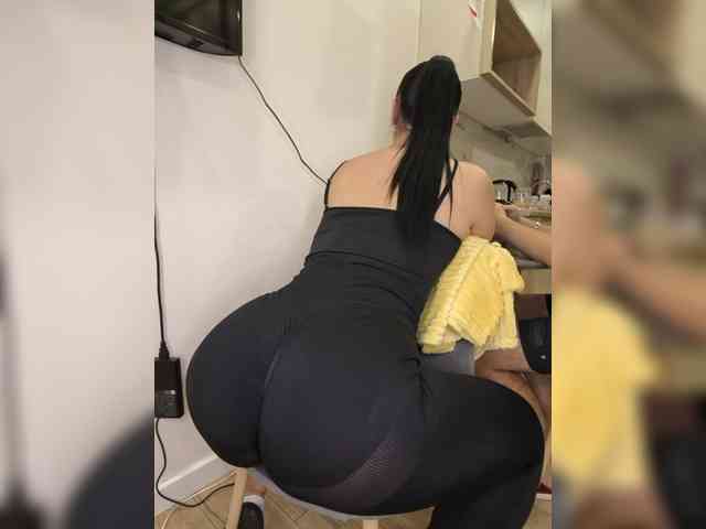 Модель: KissMyAss