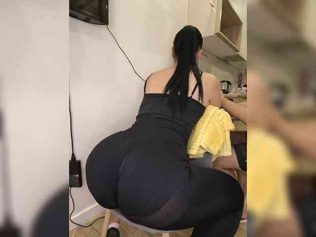 Модель: KissMyAss