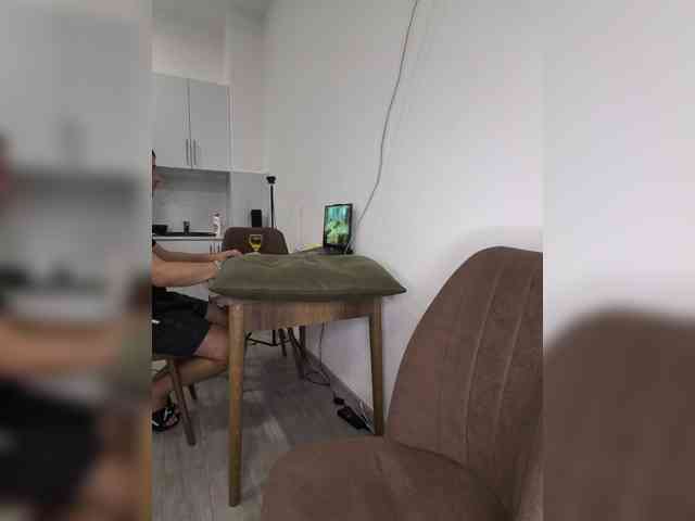 kissmyass's live room