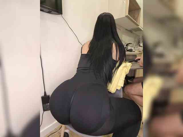 Модель: KissMyAss