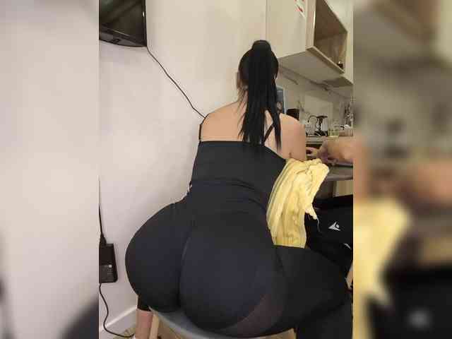 KissMyAss webcam