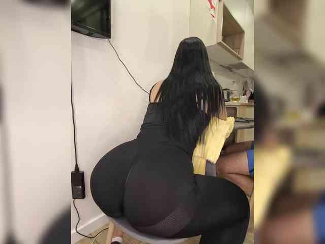 Модель: KissMyAss