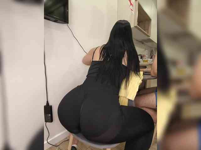 Модель: KissMyAss