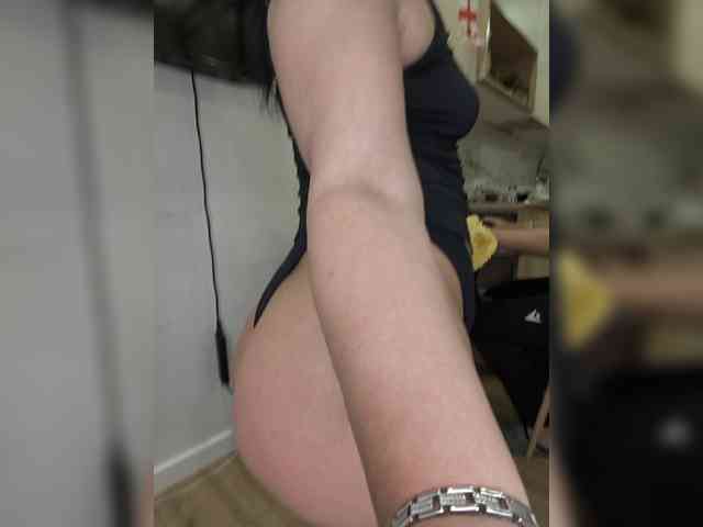 Модель: KissMyAss