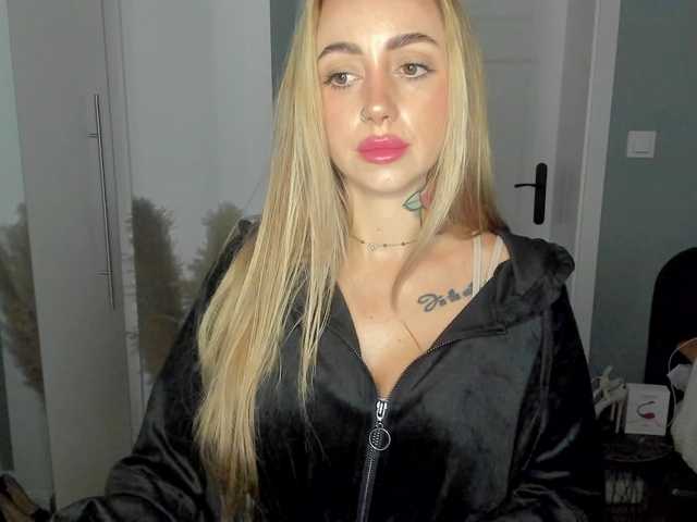 SEXYcoralie