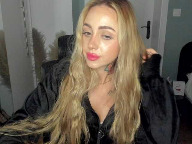 SEXYcoralie