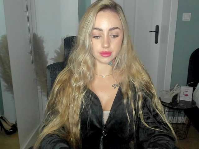 SEXYcoralie