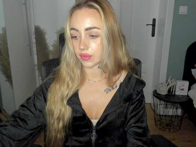 SEXYcoralie