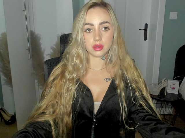 SEXYcoralie
