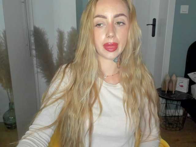 SEXYcoralie