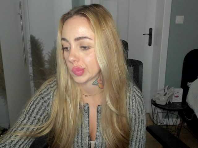 SEXYcoralie