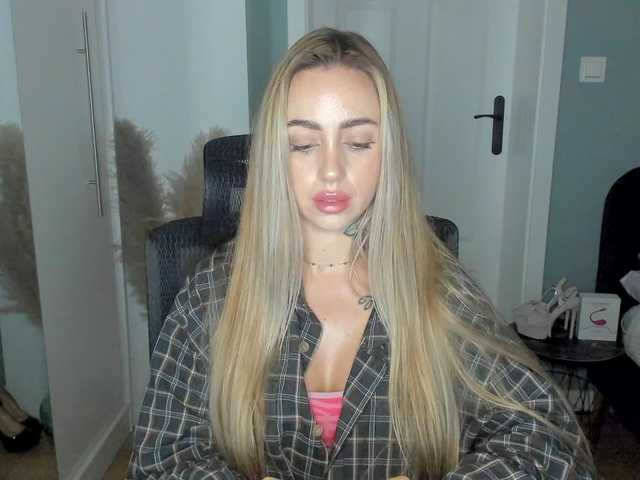 SEXYcoralie