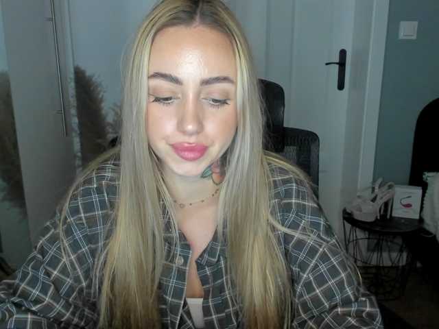 SEXYcoralie