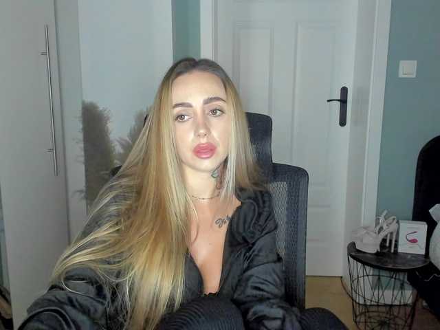 SEXYcoralie