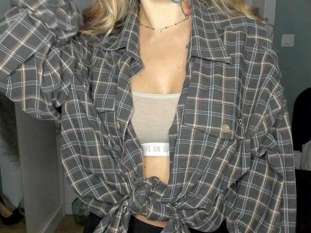SEXYcoralie