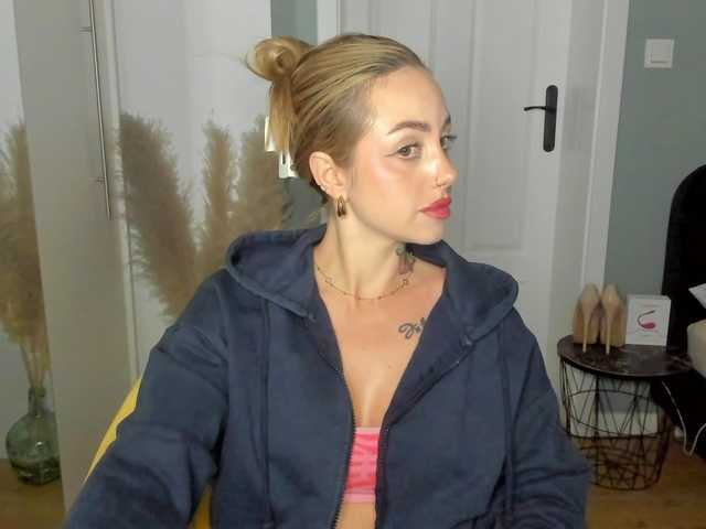 SEXYcoralie