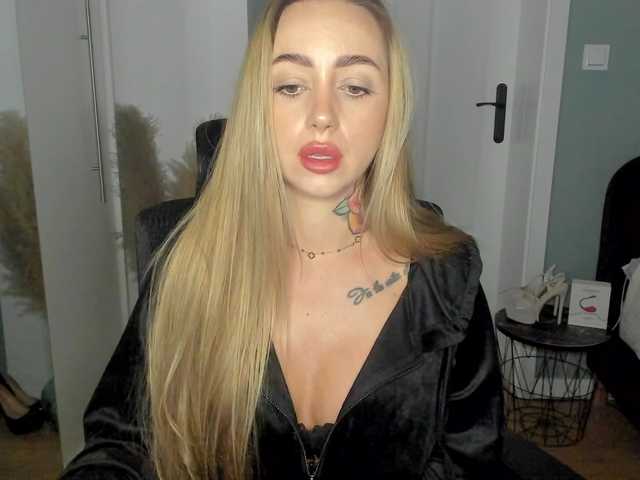 SEXYcoralie