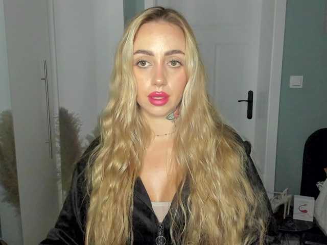 SEXYcoralie