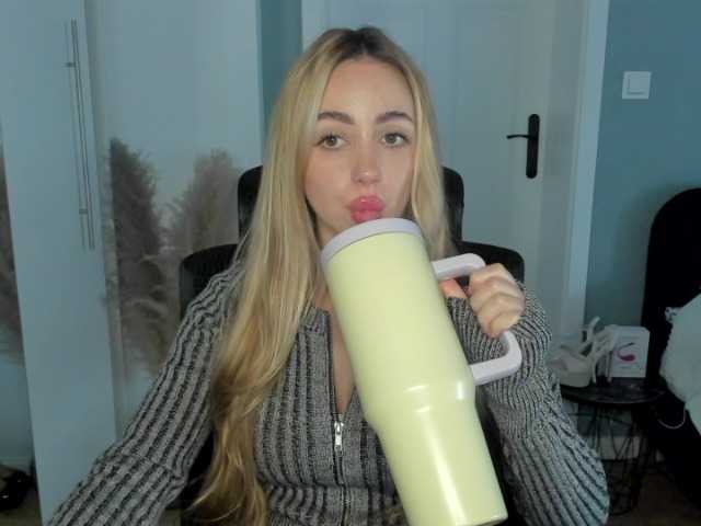 SEXYcoralie