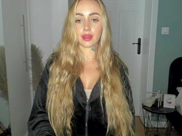 SEXYcoralie