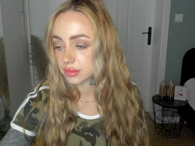  SEXYcoralie chat room