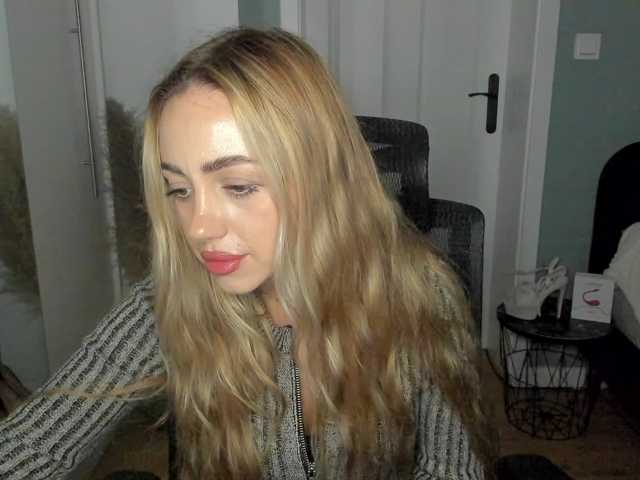 SEXYcoralie