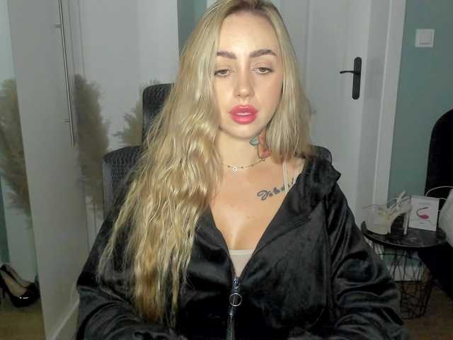 SEXYcoralie