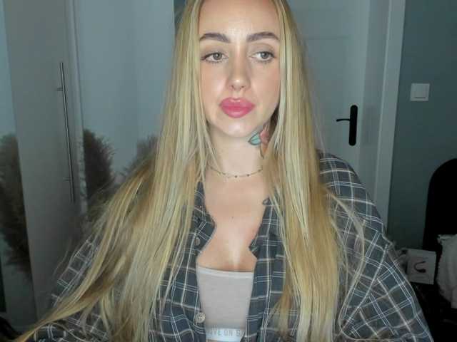 SEXYcoralie