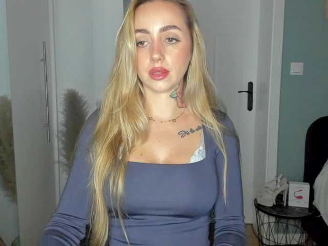 SEXYcoralie