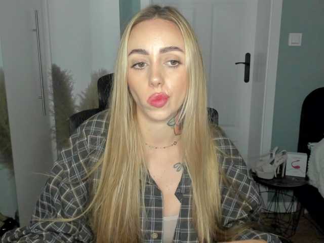 SEXYcoralie