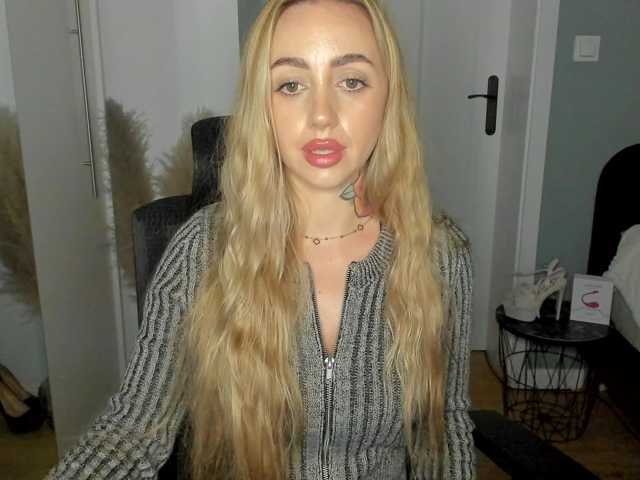 SEXYcoralie